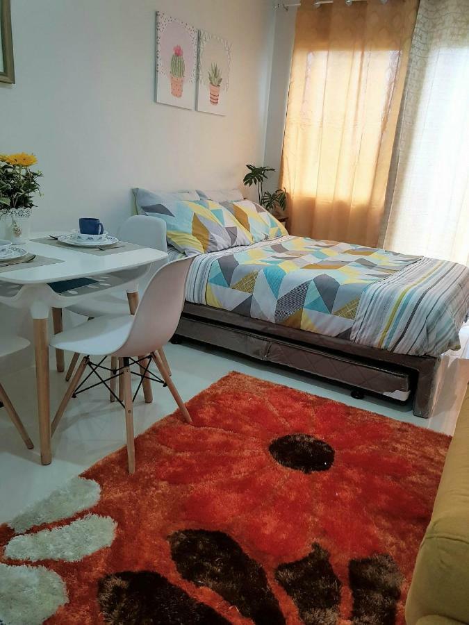 Cityscape Residences Unit 510 Bacolod Esterno foto